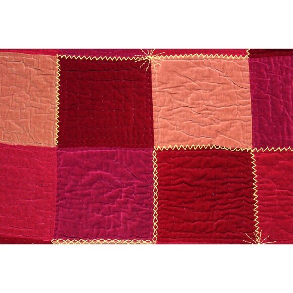 Colorblock Red Tones Velvet Throw Blanket Soft Comfy Winter Snuggle Velour Warm - Picture 2 of 8